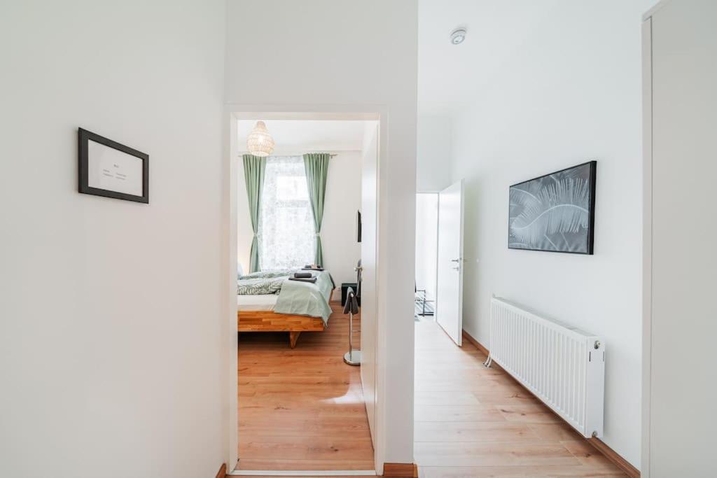 3 Bedrooms - 75sqm - 15 Min. Center Appartement *